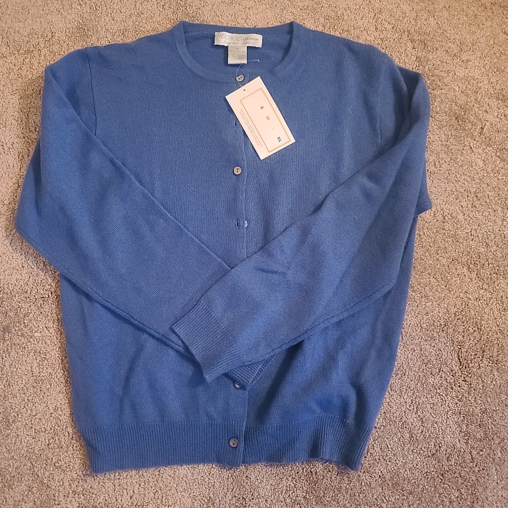 Cashmere cardigan